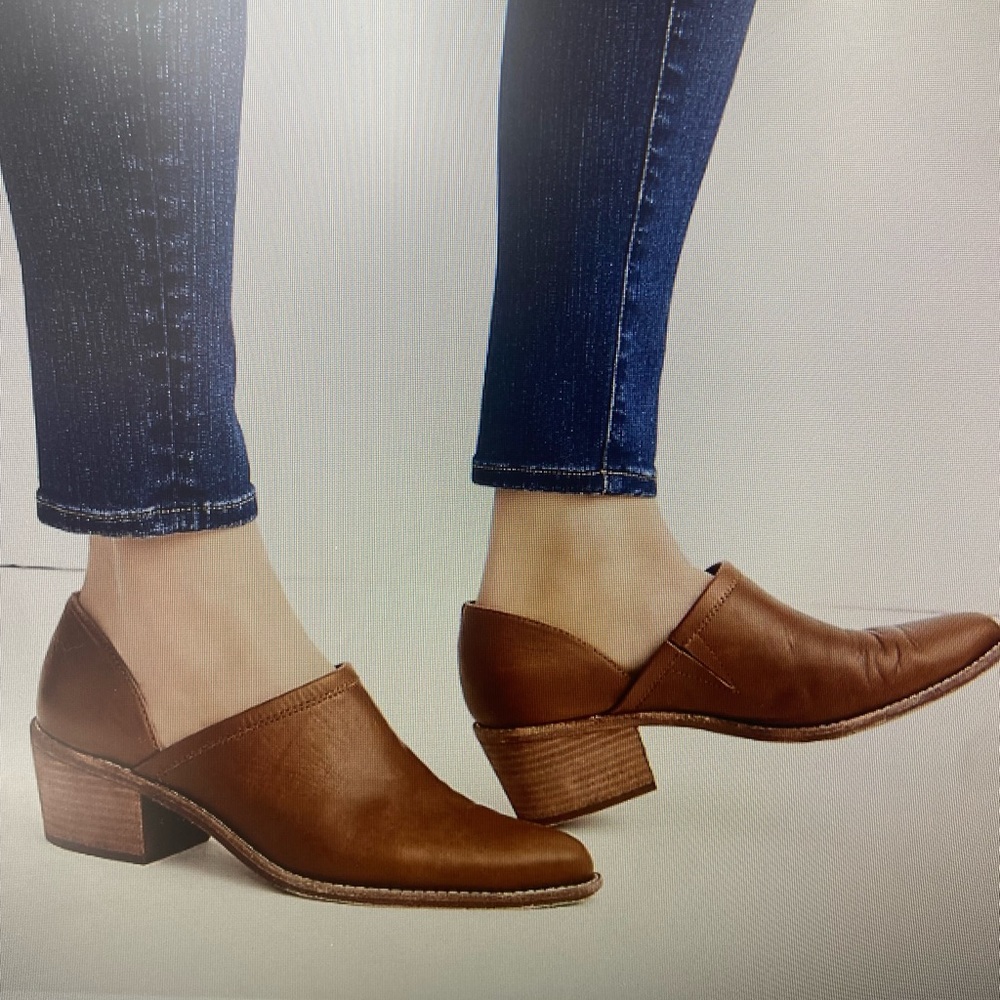 Madewell The Brady Low-cut Bootie. Brand New in Box.